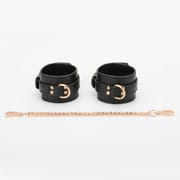 Belle - Hand Cuffs - Daluse
