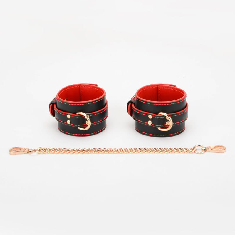 Belle - Hand Cuffs - Daluse