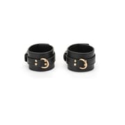 Belle - Hand Cuffs - Daluse