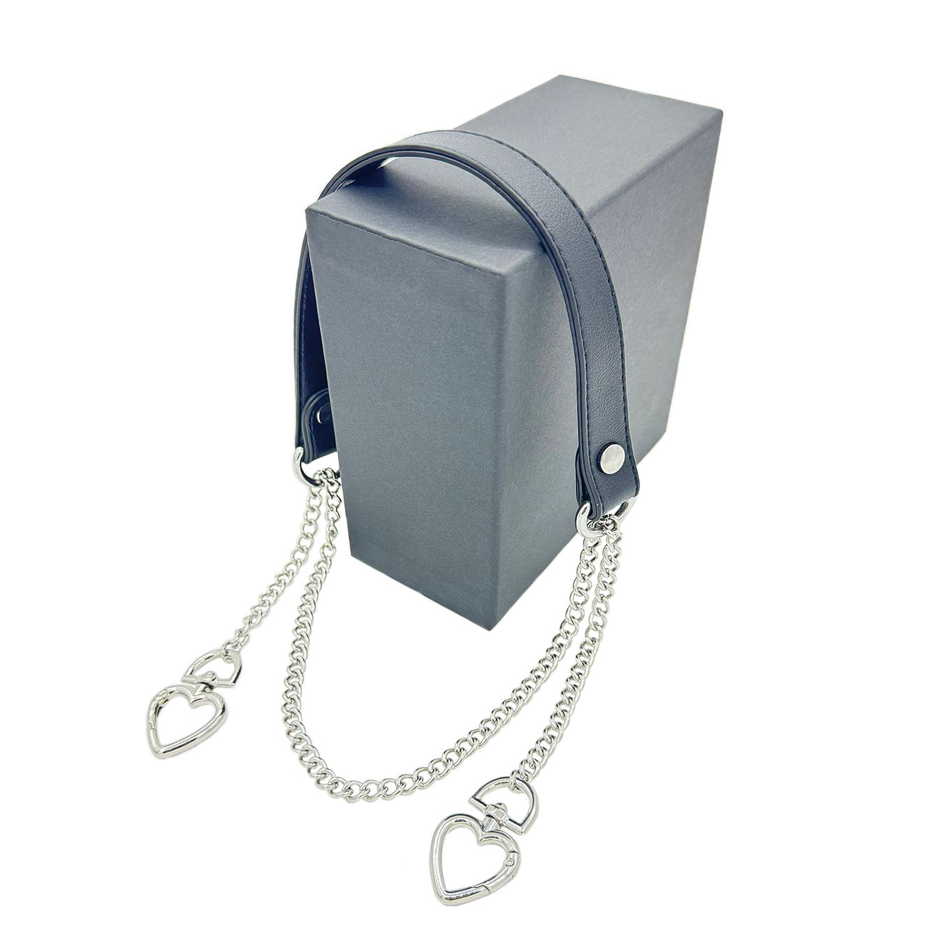 Daluse [Ina] Double Heart Shaped Buckle Titanium Steel Chain Collar