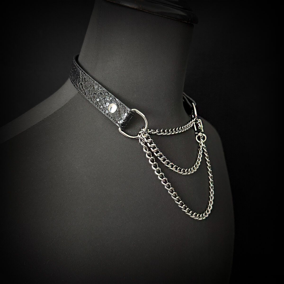 Daluse [Shatter] Crushed Black Gold Leather Collar Single Titanium Steel Chain Versatile Fashion Choker