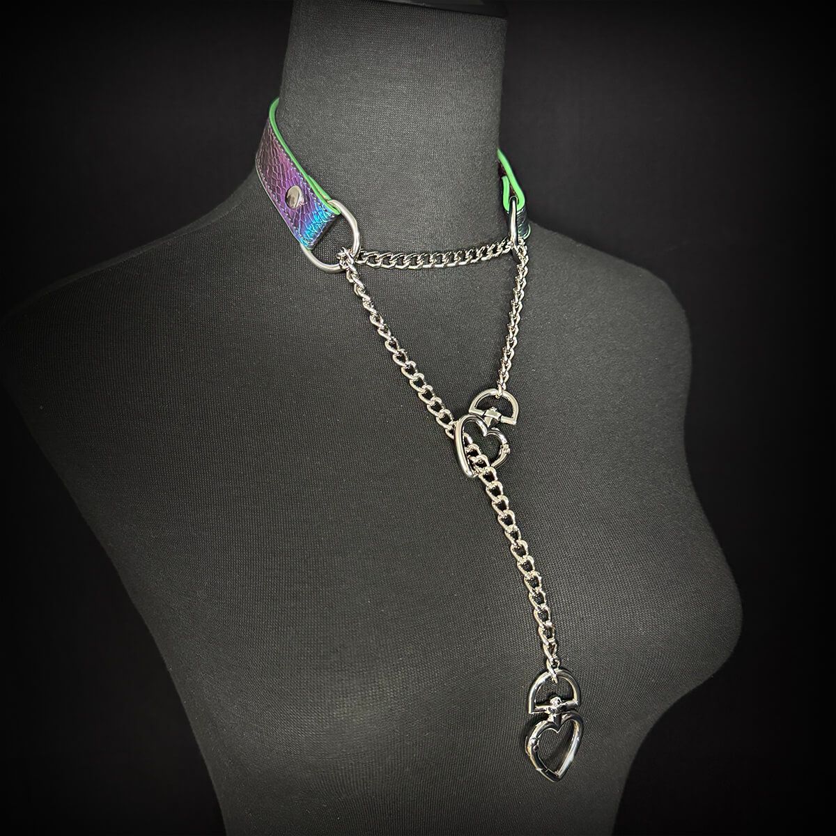 Daluse [Forest] Double Heart Shaped Buckle Titanium Steel Chain Colorful Leather Choker