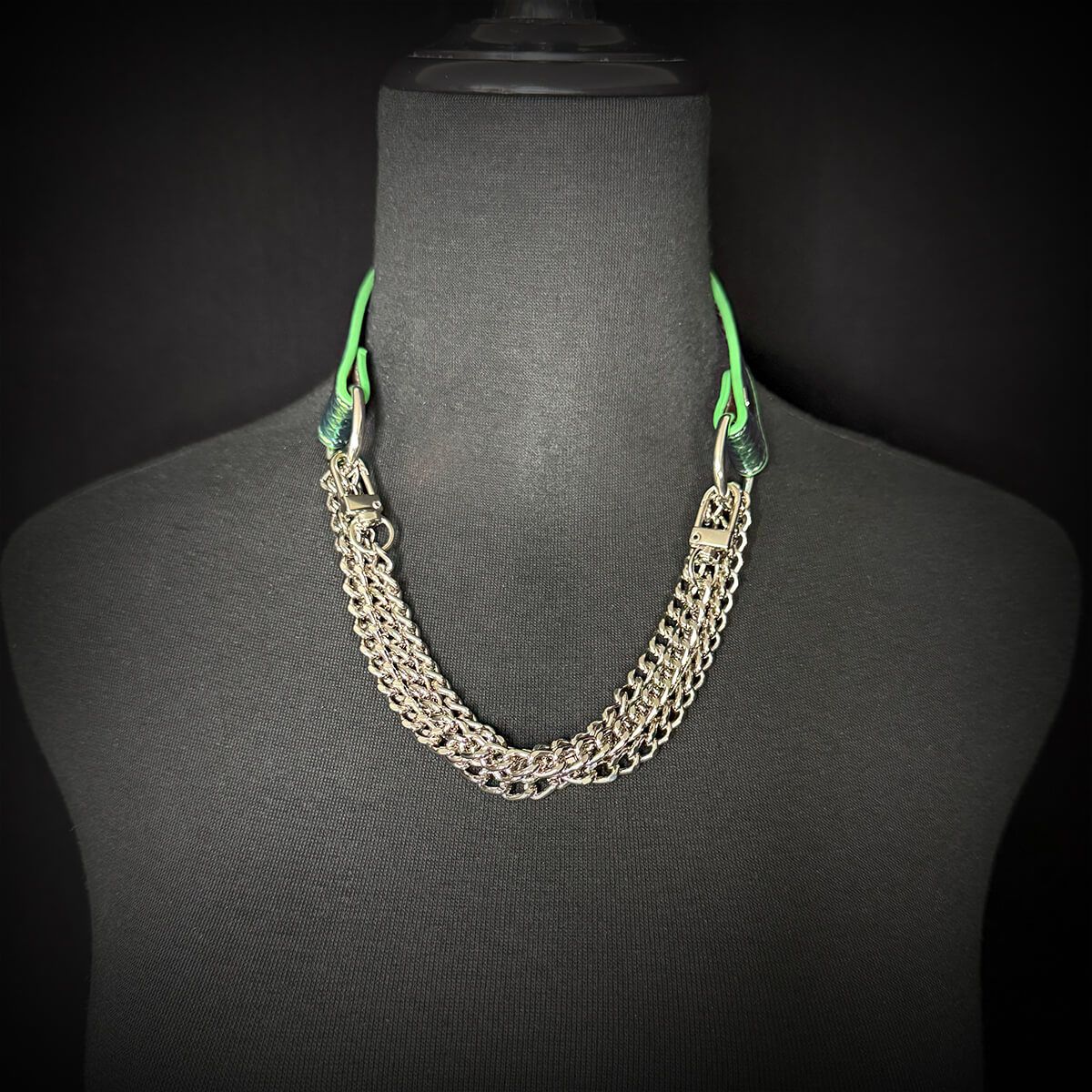 Daluse [Iris] Colorful Leather Collar Double Titanium Steel Chain Versatile Fashion Choker
