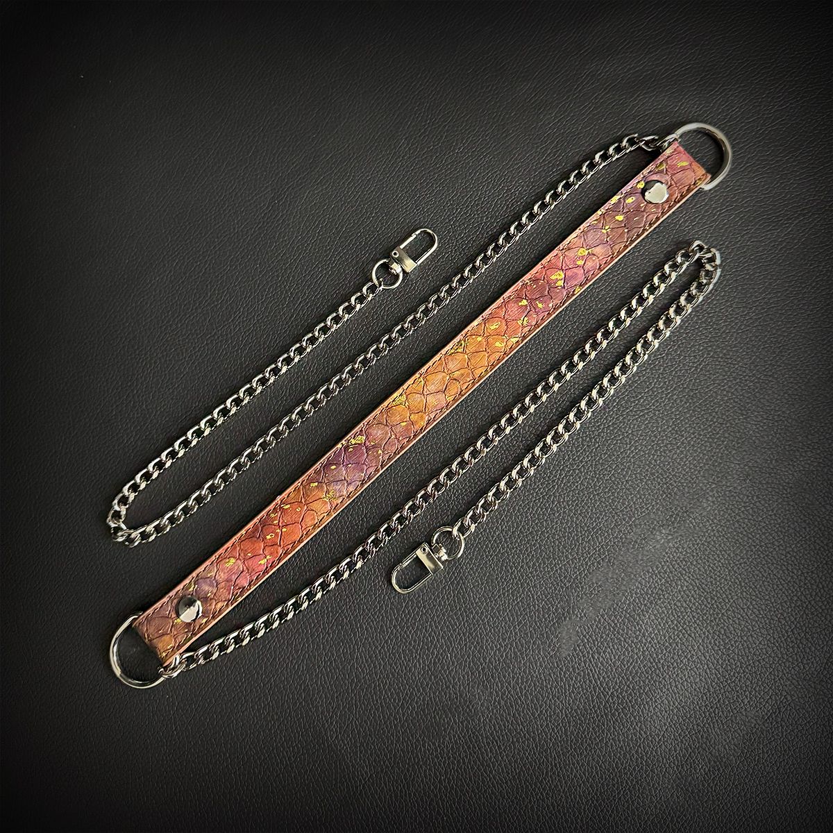 Daluse [Anais] Gold Spotted Purple Orange Snake Leather Choker Double Titanium Steel Chain Adjuster Necklace