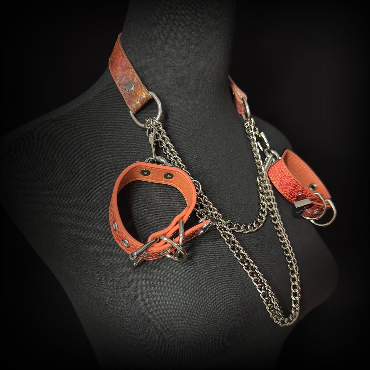 Daluse [Mavis] Gold Speckled Purple Orange Snake Leather Adjustable Chain Choker And Snake Pattern Cuff Combination