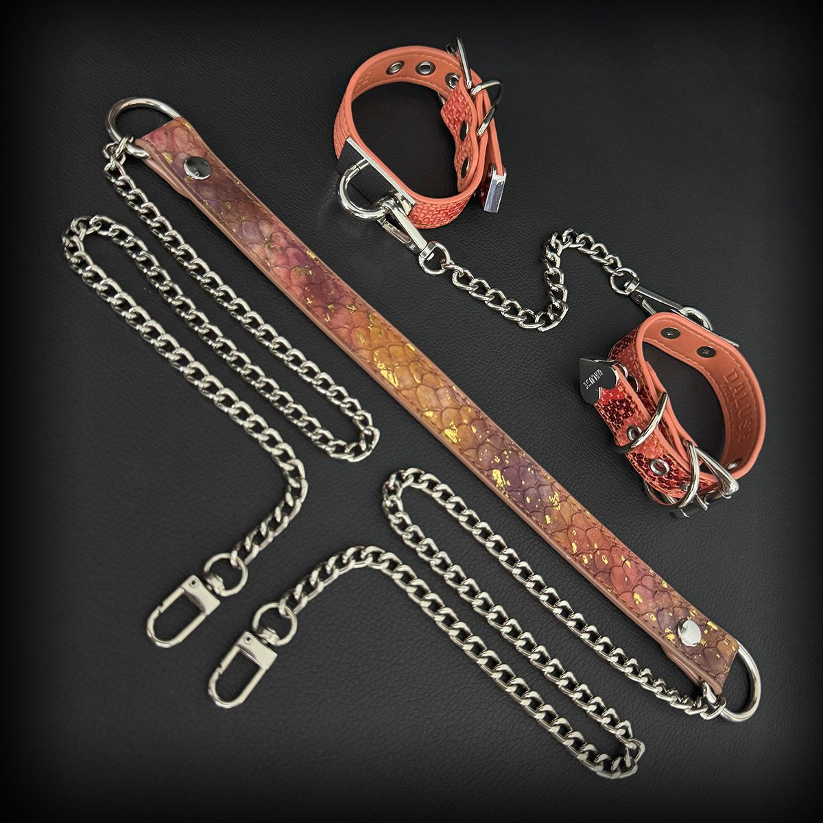 Daluse [Mavis] Gold Speckled Purple Orange Snake Leather Adjustable Chain Choker And Snake Pattern Cuff Combination