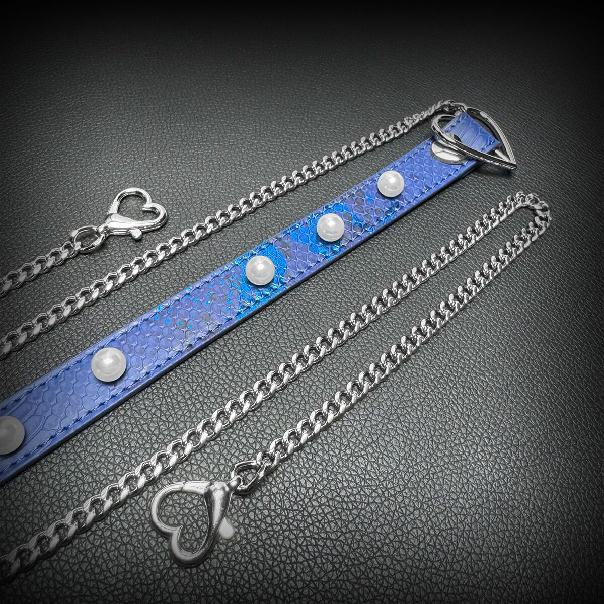 Daluse [Maisie] Blue Snakeskin Pearl Heart-Shaped Buckle Choker, Titanium Steel Chain Double Chain Adjustment Necklace