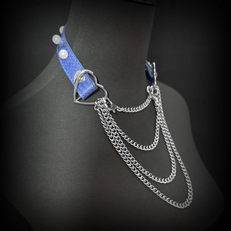 Daluse [Maisie] Blue Snakeskin Pearl Heart-Shaped Buckle Choker, Titanium Steel Chain Double Chain Adjustment Necklace