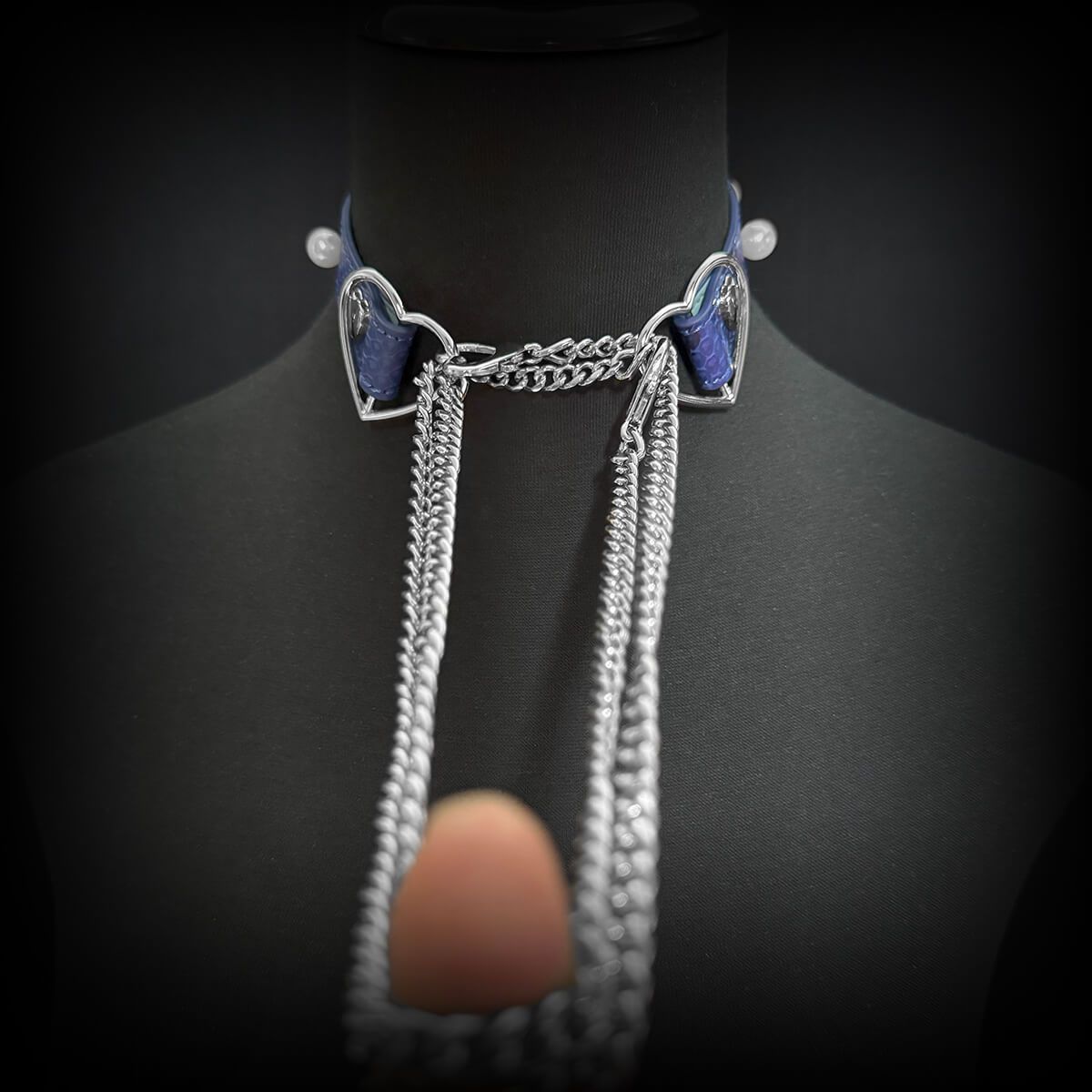 Daluse [Maisie] Blue Snakeskin Pearl Heart-Shaped Buckle Choker, Titanium Steel Chain Double Chain Adjustment Necklace