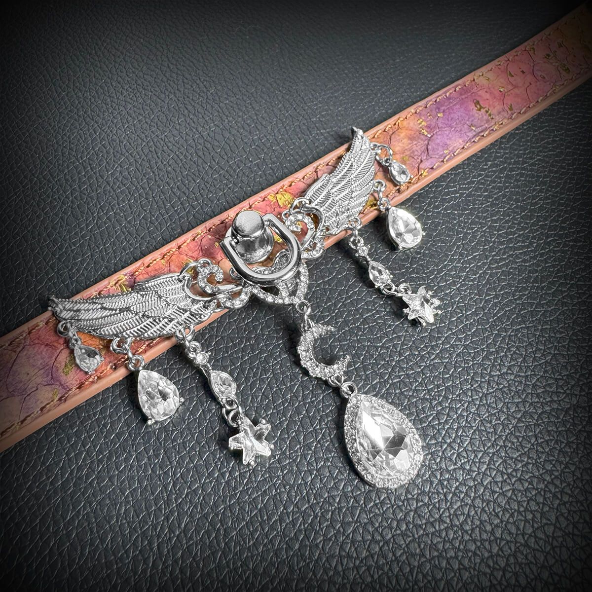 Daluse [Seraphina] Gold Spotted Purple Orange Snake Leather Choker Angel Wings Crystal Pendant Adjustment Necklace