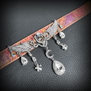 Daluse [Seraphina] Gold Spotted Purple Orange Snake Leather Choker Angel Wings Crystal Pendant Adjustment Necklace