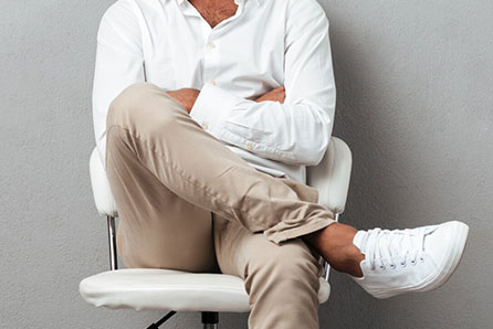 How to wear the most classic colour for 2024