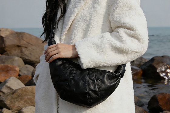 Bucket Bags: The Perfect Everyday Companion