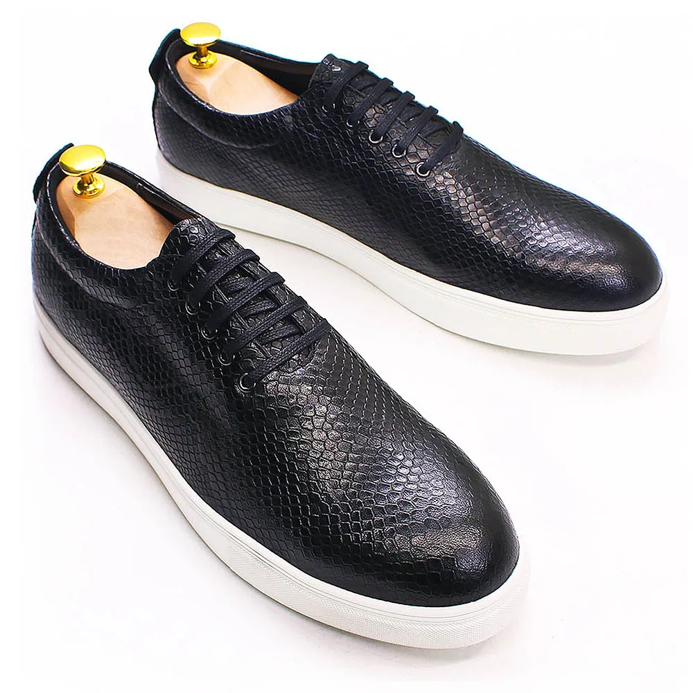 Mens Casual Shoes Calfskin Leather Black Fashion Designer Luxury Snake Print Street Shopping Flat Outdoor Travel Shoes for Men