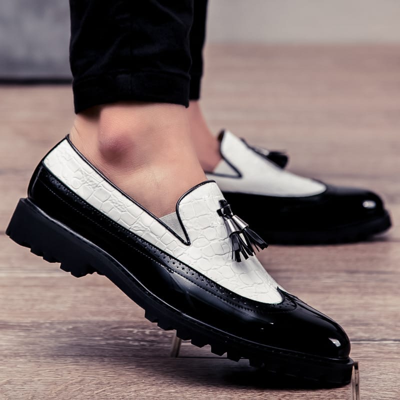 Summer plus men's foot set pointed leather shoes, Block nightclub hairstylist trendy men's shoes