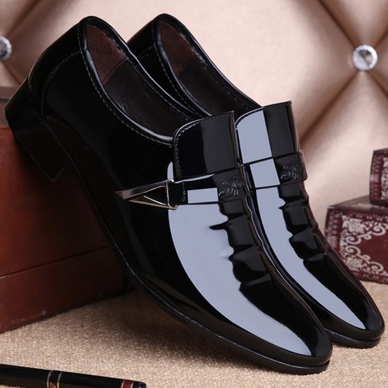 Men's Bright Leather Shoes Men Business Dress Shoes All-Match Casual Shoes Slip-on Non-Slip Heighten Wedding Footwears Fashion