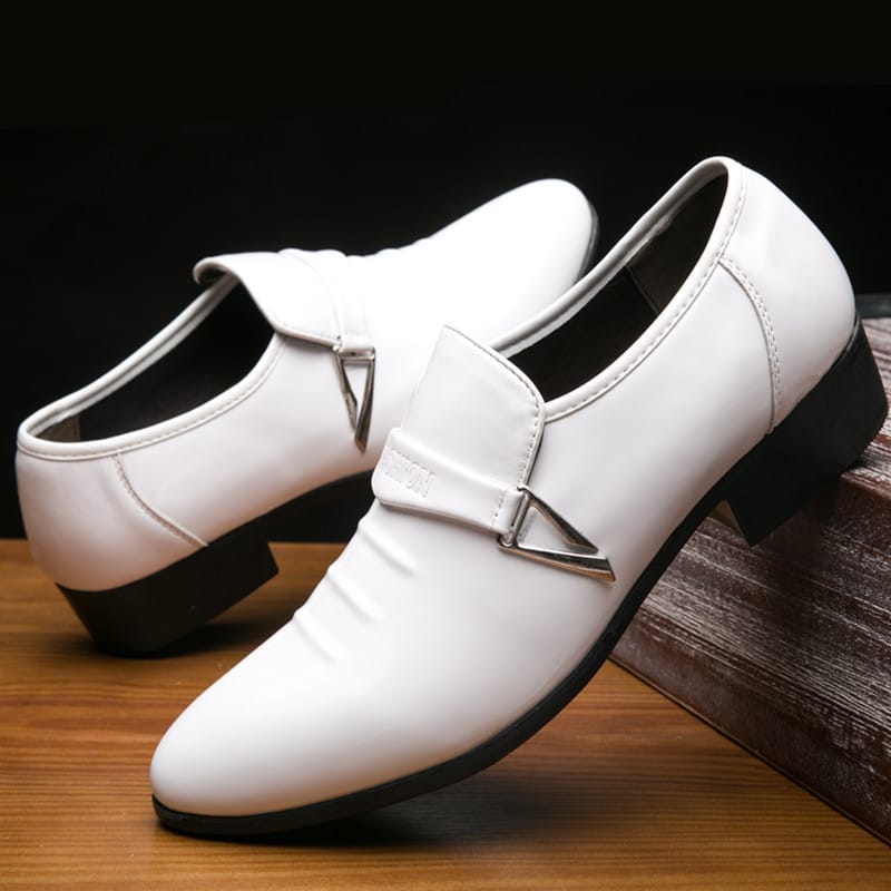 Men's Bright Leather Shoes Men Business Dress Shoes All-Match Casual Shoes Slip-on Non-Slip Heighten Wedding Footwears Fashion