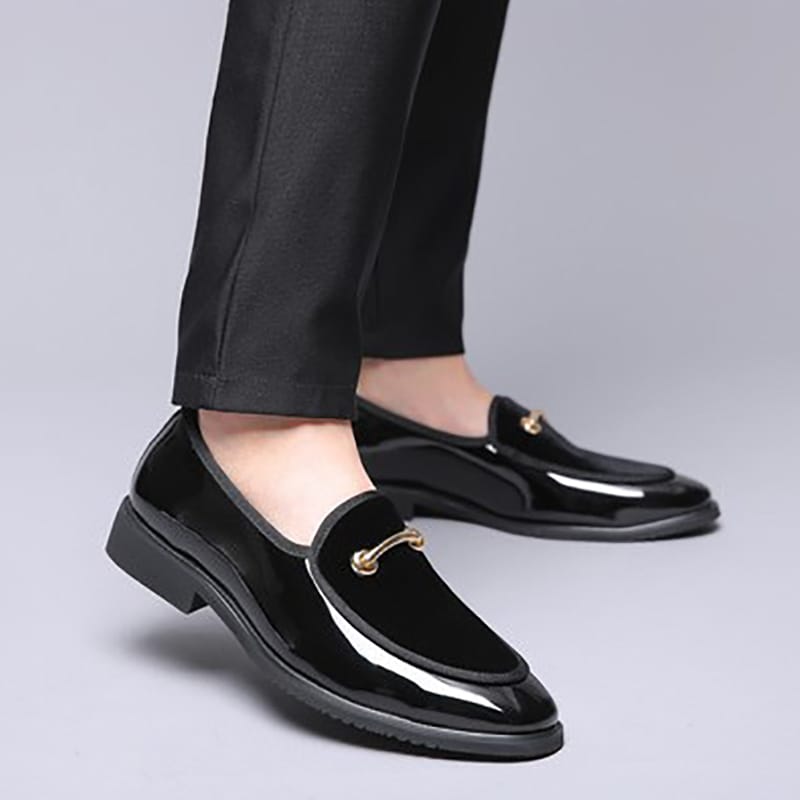 New formal leather shoes flat non-slip men's business casual shoe large size British style trendy youth wedding shoes men