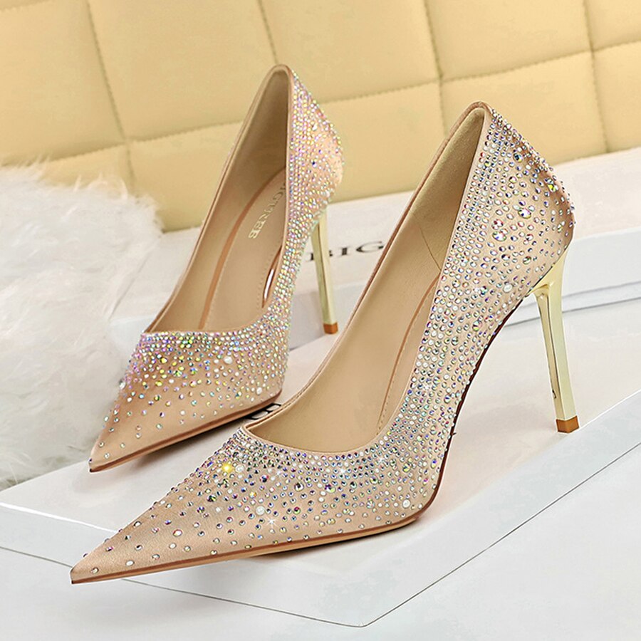 Shiny Rhinestones Women's Pumps Sexy Female Shoes Stain Shllow High Heels Pointed Toe Wedding Shoes Luxury Stiletto Plus Size 43