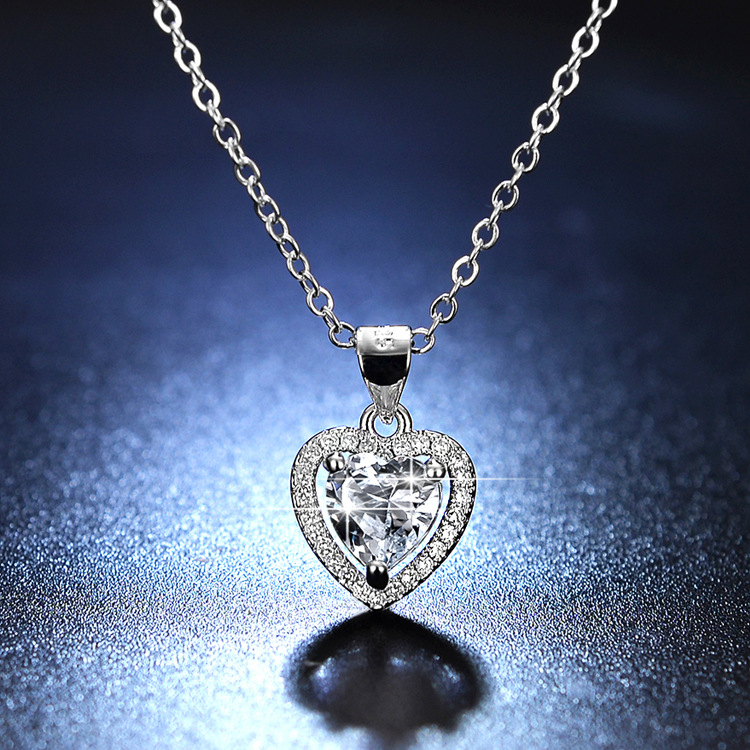 Heart necklace Moissanite necklace, collarbone chain