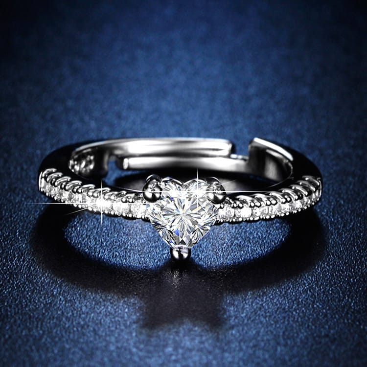 Y152 Imitation Mosan diamond eight heart eight arrow ring classic six claw wedding ring manufacturers supply