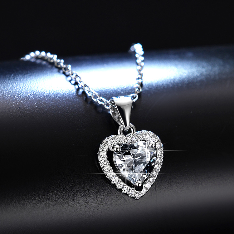 Heart necklace Moissanite necklace, collarbone chain