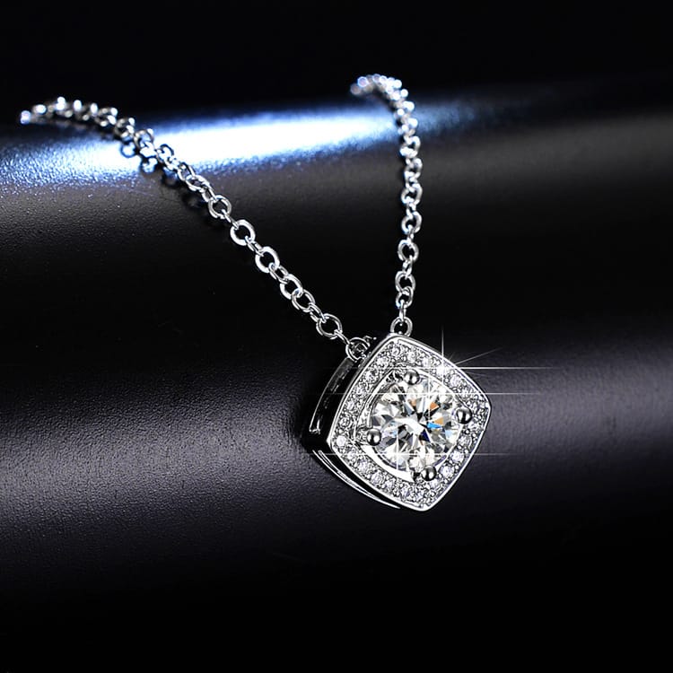 Q034 Moissanite necklace, collarbone chain