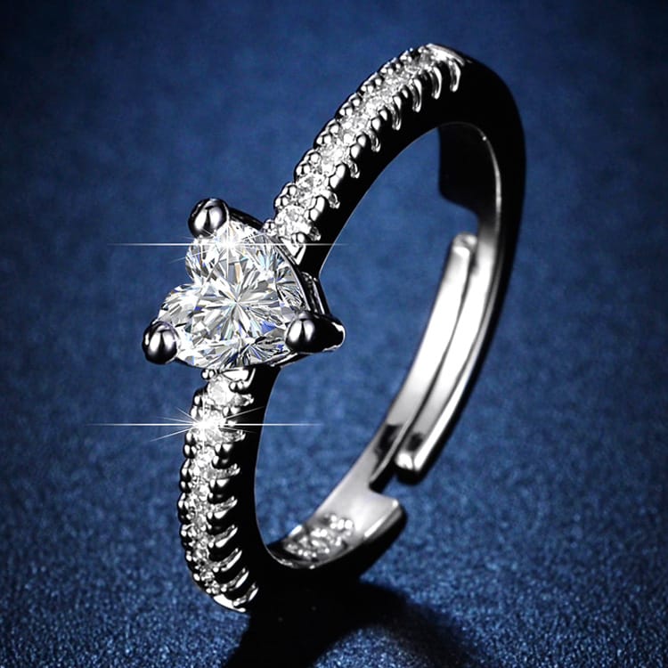 Y152 Imitation Mosan diamond eight heart eight arrow ring classic six claw wedding ring manufacturers supply