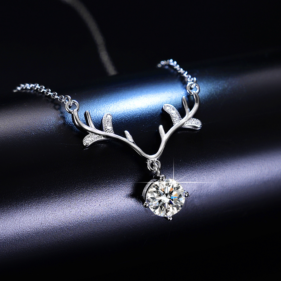 Fawn Moissanite necklace, collarbone chain