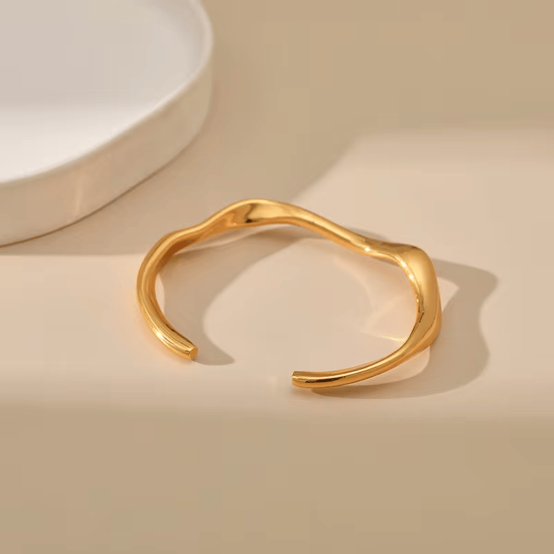 Minimalism Irregular Line Twisted Design Chunky Metal Women Jewelry Personalized Fashion 18k Gold Plated Open Bracelet