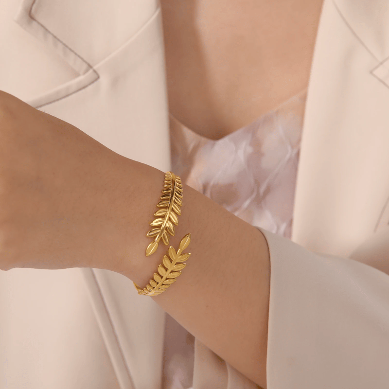 Skyrim Stainless Steel Greek Roman Laurel Leaf Bracelet for Women Gold Color Wheat Ears Boho Bangle Jewelry Valentine's Day Gift