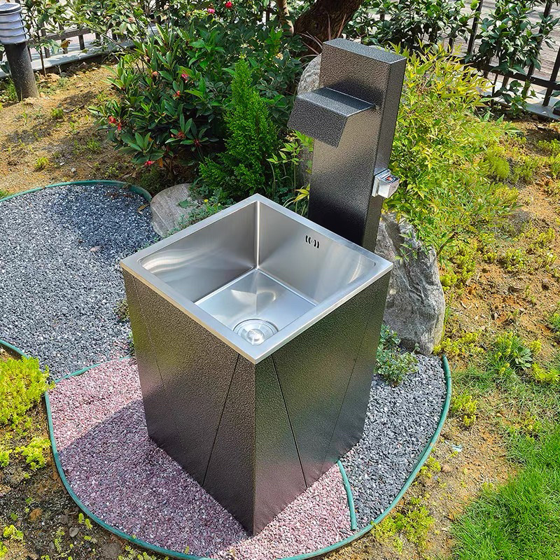 yard outside sink