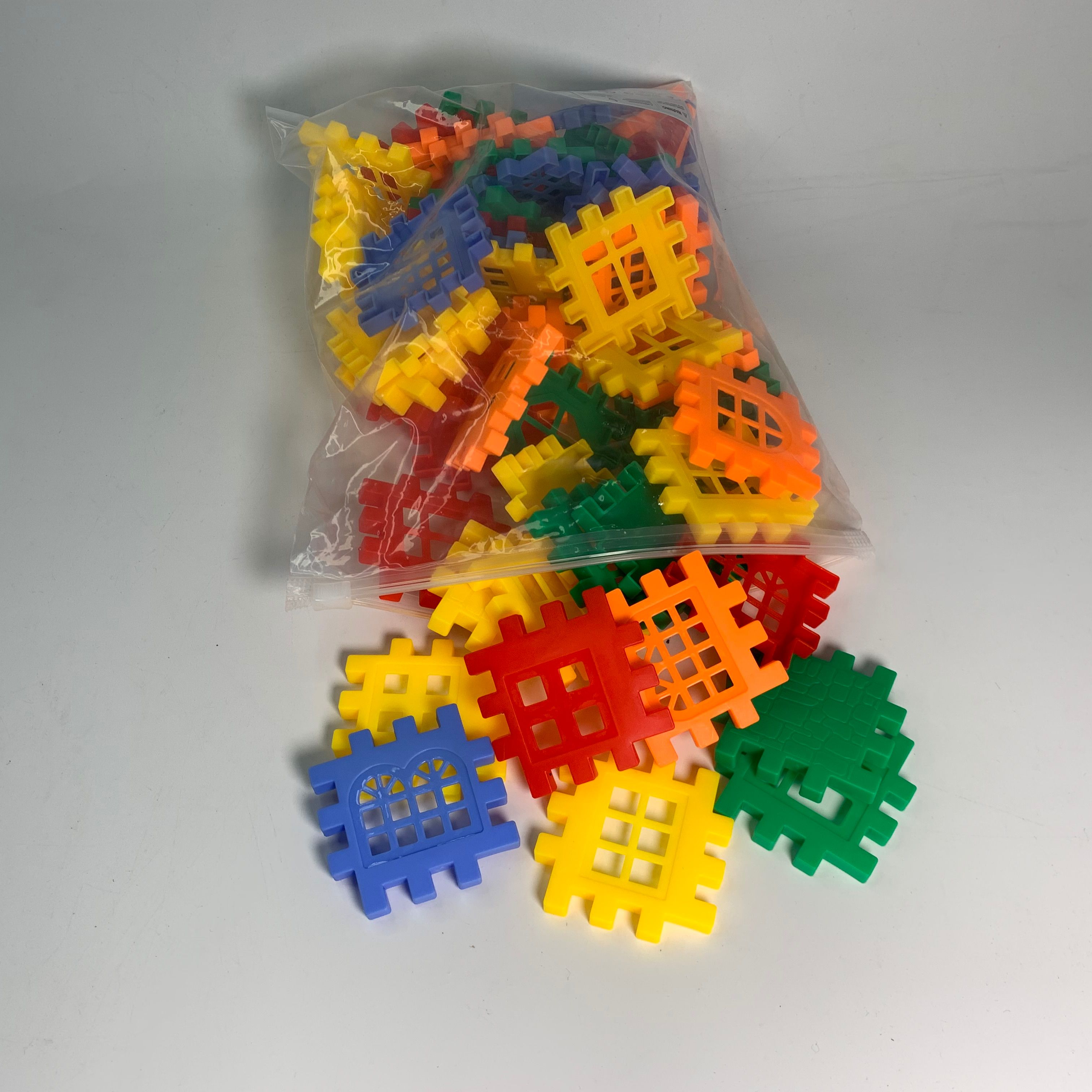 50pcs/lot Building Blocks Baby Paradise House spelling puzzle blocks City DIY Creative Model Figures Educational Kids Toys
