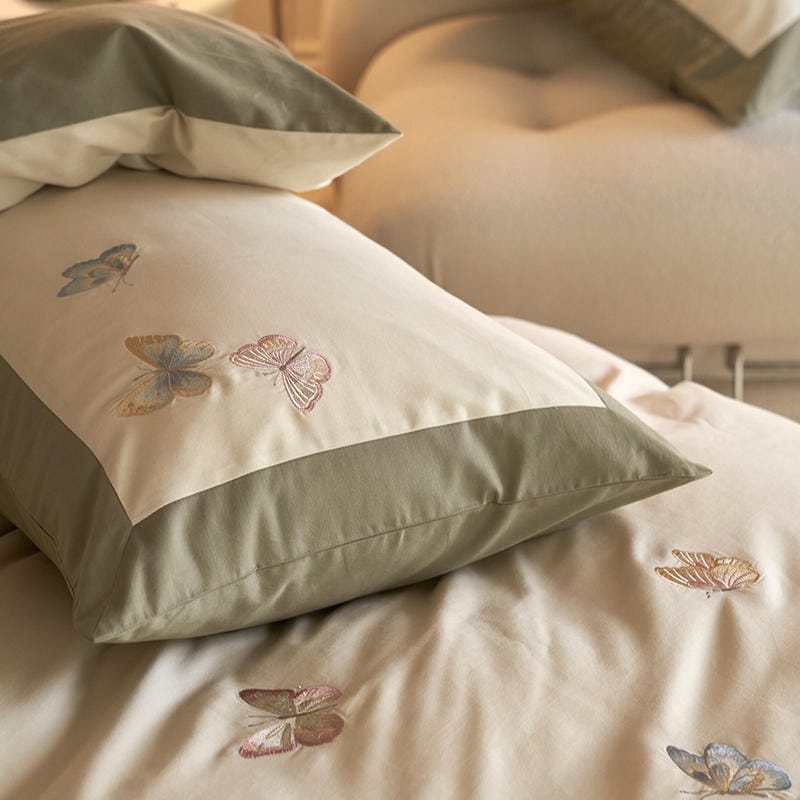 100 long staple cotton woolen embroidery all-cotton 4-piece set with autumn and winter thickened all-cotton bed sheet and quilt set with 3-piece bed set