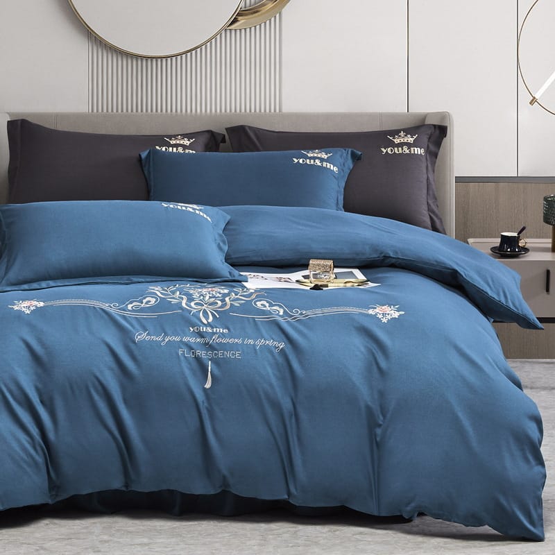 Gift wrap Bedding 4-piece embroidered light luxury air brushed warm quilt set solid color bed sheet for hair