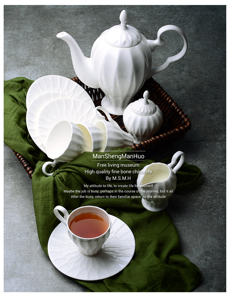 Tangshan bone China coffee set wholesale European 15 head coffee cup saucer set with English tea set afternoon