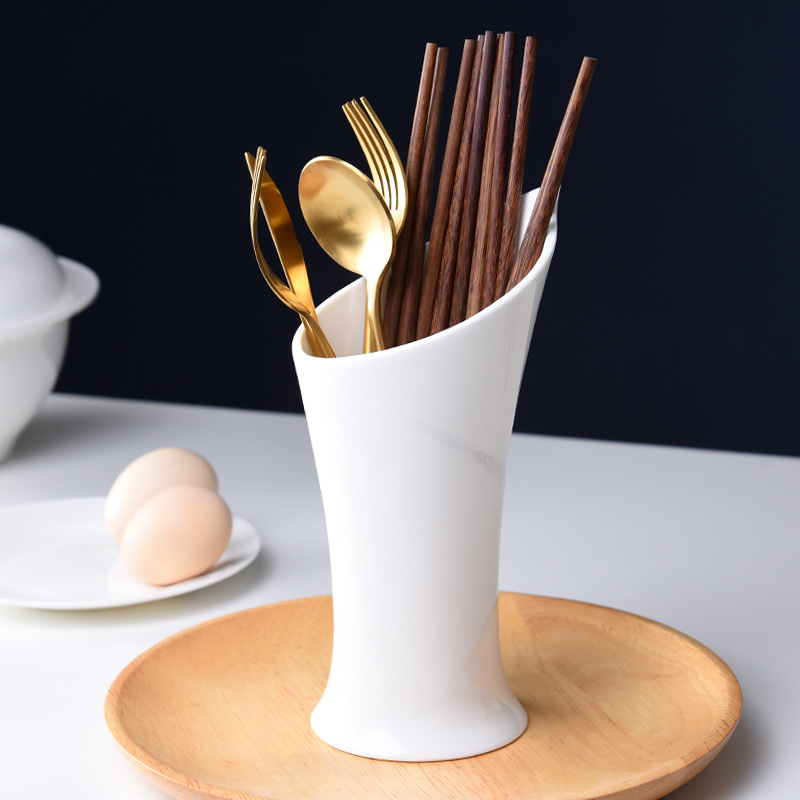 Light luxury European ceramic chopstick tube chopstick household chopsticks storage box Nordic kitchen drain chopsticks bucket storage rack