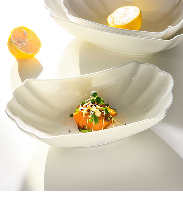 Fish plate Home Chinese dragon boat fish plate Oval creative personality ceramic dish high appearance level steamed fish plate plate