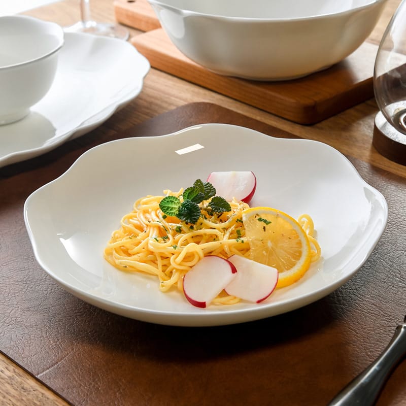 Bone China bowl dish Household bowl chopsticks ceramic European plate Dish plate Eating rice bowl soup bowl New tableware soup bowl set