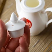 Bone China soy sauce pot vinegar pot sauce vinegar pot hotel seasoning pot Ceramic seasoning pot seasoning bottle dumpling house wholesale household