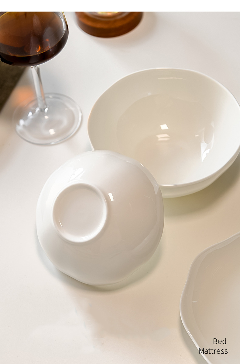 Bone China bowl dish Household bowl chopsticks ceramic European plate Dish plate Eating rice bowl soup bowl New tableware soup bowl set