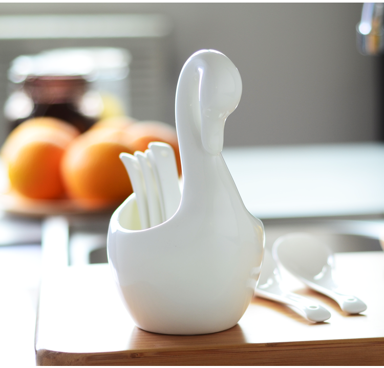 Bone China household tableware Ceramic pure white swan flower basket Chopsticks cage spoon chopsticks cylinder Chinese white hotel spoon