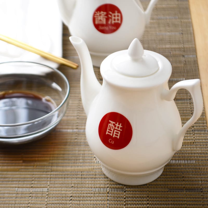 Bone China soy sauce pot vinegar pot sauce vinegar pot hotel seasoning pot Ceramic seasoning pot seasoning bottle dumpling house wholesale household