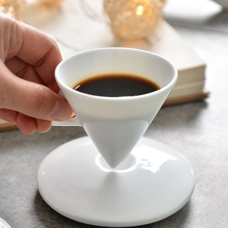 Tangshan bone China high appearance level creative couple coffee cup saucer set bone China ceramic cup special-shaped restaurant wholesale