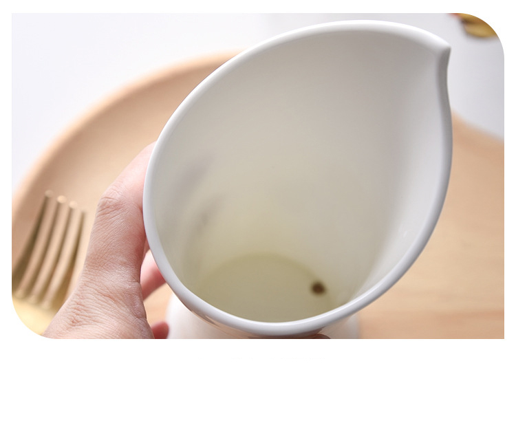 Light luxury European ceramic chopstick tube chopstick household chopsticks storage box Nordic kitchen drain chopsticks bucket storage rack