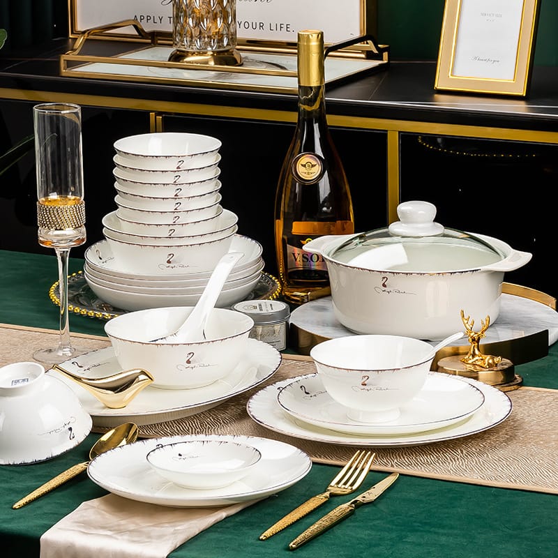 Jingdezhen ceramic tableware set dish dish welfare gift porcelain bowl Nordic home bone China plate daily bowl