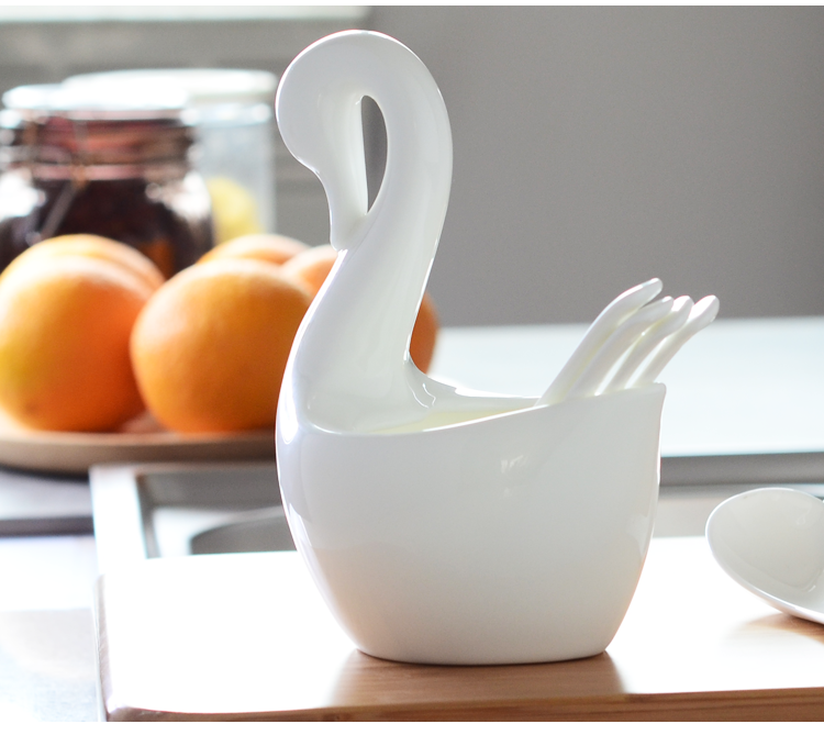 Bone China household tableware Ceramic pure white swan flower basket Chopsticks cage spoon chopsticks cylinder Chinese white hotel spoon