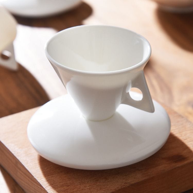 Tangshan bone China high appearance level creative couple coffee cup saucer set bone China ceramic cup special-shaped restaurant wholesale