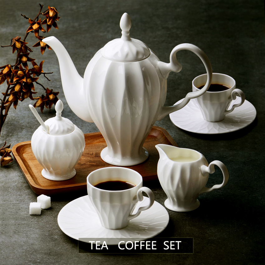 Tangshan bone China coffee set wholesale European 15 head coffee cup saucer set with English tea set afternoon
