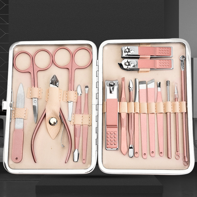 Rose gold nail trimmer set